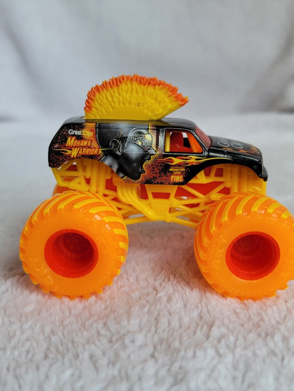 Monster Jam Fire & Ice Mohawk Warrior 1:64 scale die-cast monster truck